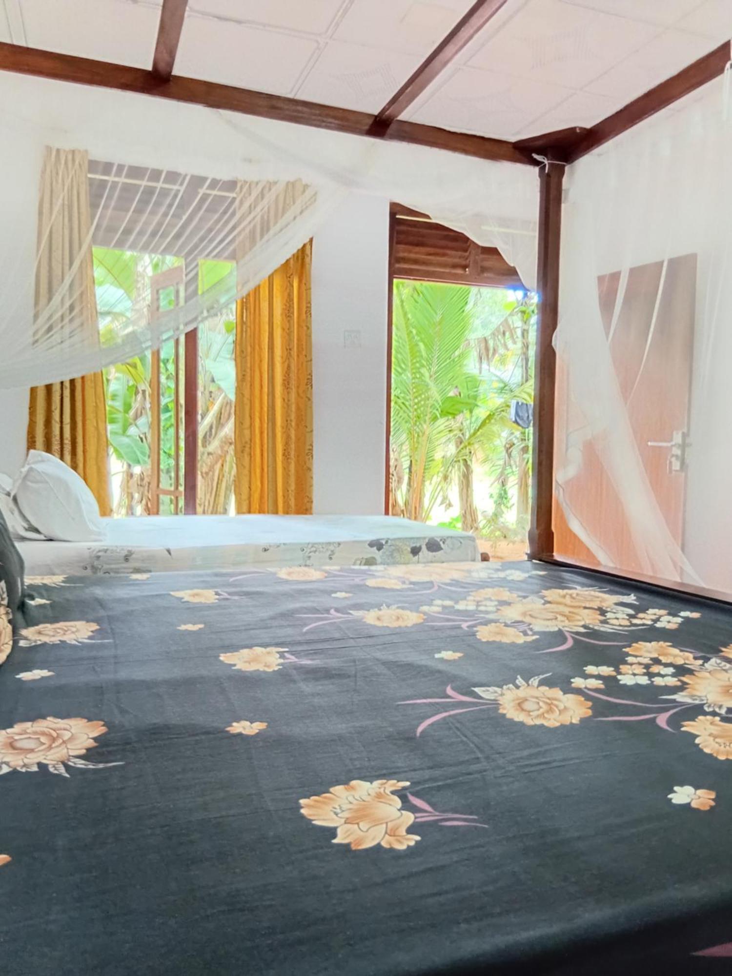 Bakery Family Guest House Mirissa Exterior foto